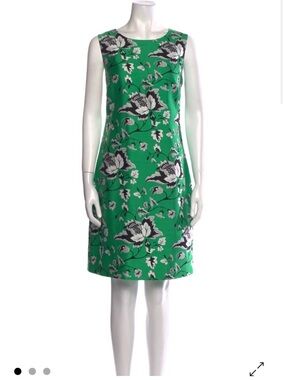 Diane Von Furstenberg Knee-Length Green Floral Sheath Dress
